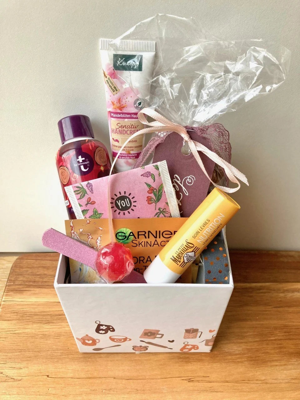 Mini Spa Day Wellness-Box – Inhalt mit Pflegeprodukten